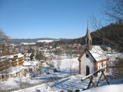 Blick vom Kesslerhang nach Norden ber die Kesslerhofkapelle auf Hinterzarten am 24.1.2006